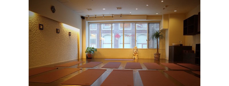 ヨガ・シャラ 瞑想ヨガスタジオ